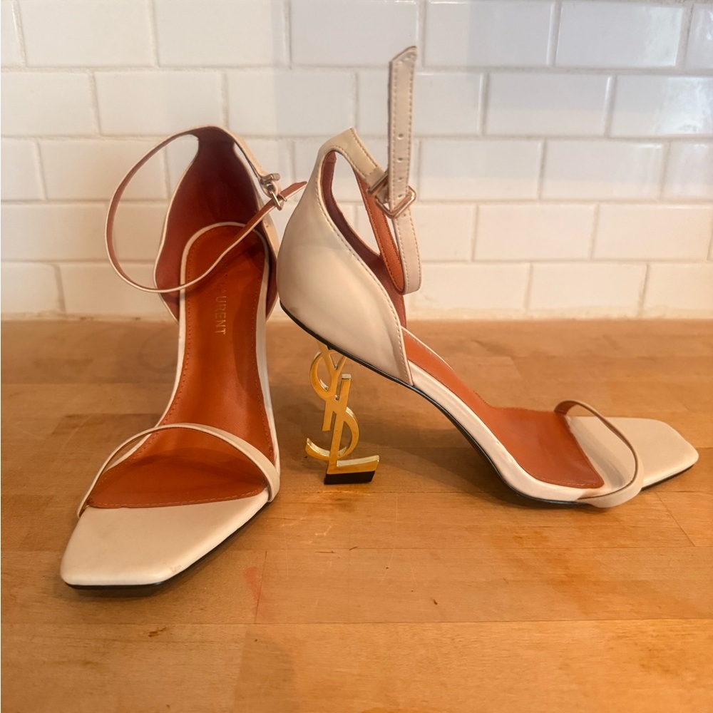 Yves Saint Laurent Cream Heels with Gold Accent